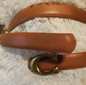 Tan Vegan Leather Belt w/ Gold C Buckle Designer Look High Quality PU 40.5"